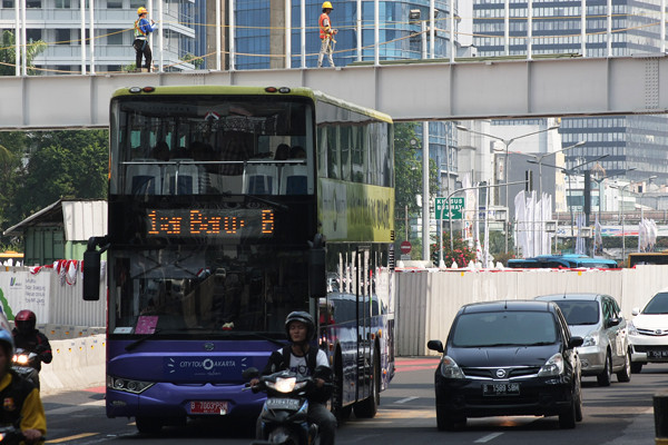 MENJELANG PENERAPAN ERP PEMPROV DKI BERENCANA TAMBAH BUS TINGKAT 사진